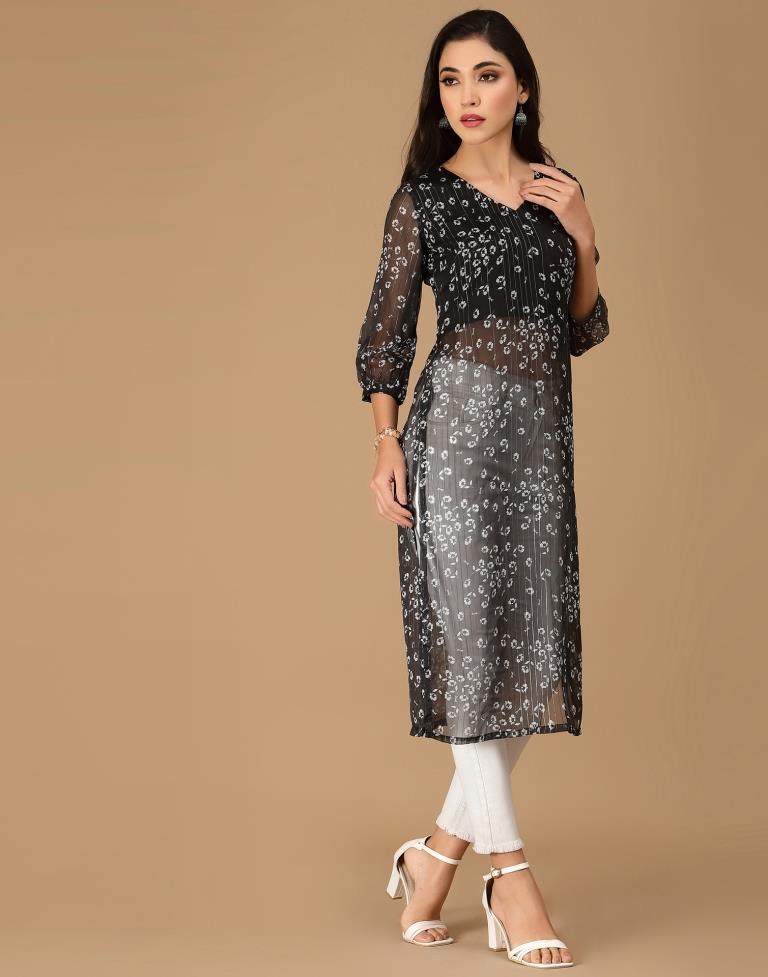 Buy FAWOMENT WOMEN'S LUCKNOWI CHIKANKARI KURTI WITH FASCINATING MULTI COLOR  BLEND EMBROIDERY COLOR:BLACK / SIZE: M Online at Best Prices in India -  JioMart.